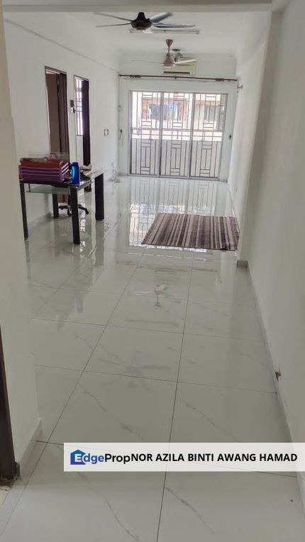 Nice elite Apartment Tmn mas puchong, Selangor, Puchong