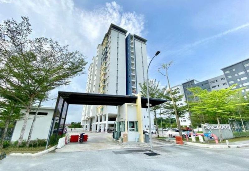 The Residence 1 @ Tiara South