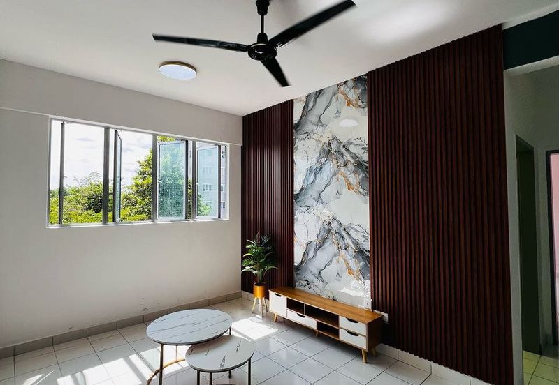 The Residence 1 @ Tiara South