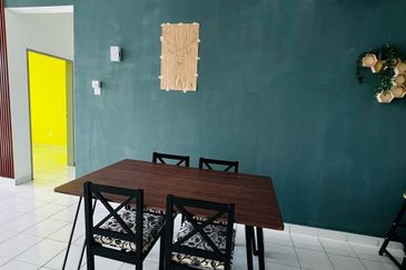 The Residence 1 @ Tiara South