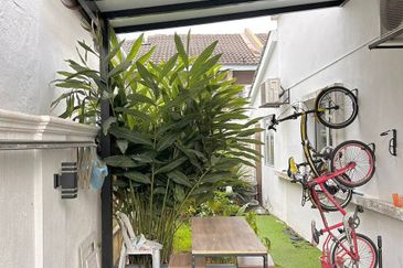 Taman Tasik Semenyih (Lake Residence)