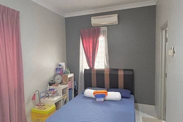 Taman Tasik Semenyih (Lake Residence)