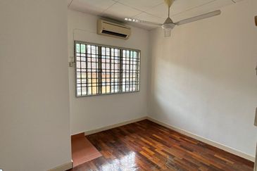 Bandar Tun Hussein Onn