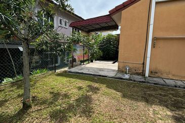 Bandar Tun Hussein Onn