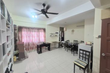 Pangsapuri Damai Mewah B