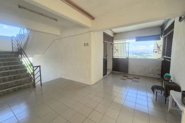 Pangsapuri Damai Mewah B