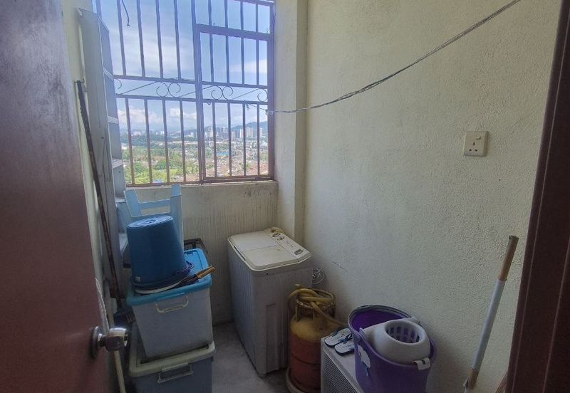 Pangsapuri Damai Mewah B