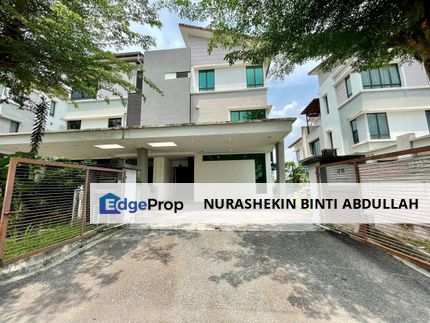 3 Storey Semi-D Taman Tropika 2, Sg Tangkas, Bangi, Selangor, Kajang