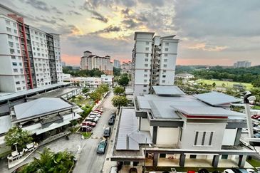 Presint 11 Apartment