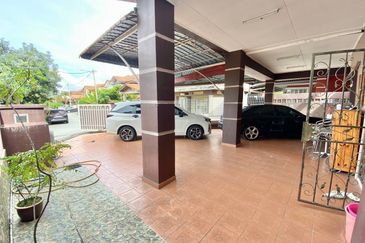 Seksyen 6 @ Bandar Bukit Mahkota