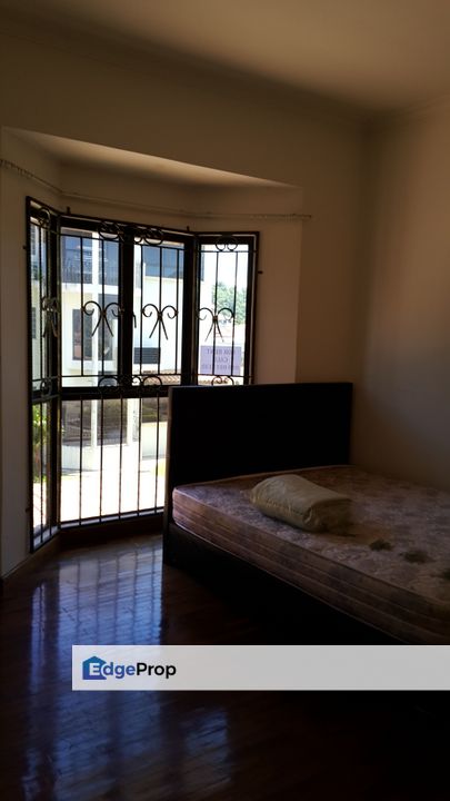 Grace Garden duplex  Jalan Pantai Sembulan ground floor unit, Sabah, Kota Kinabalu