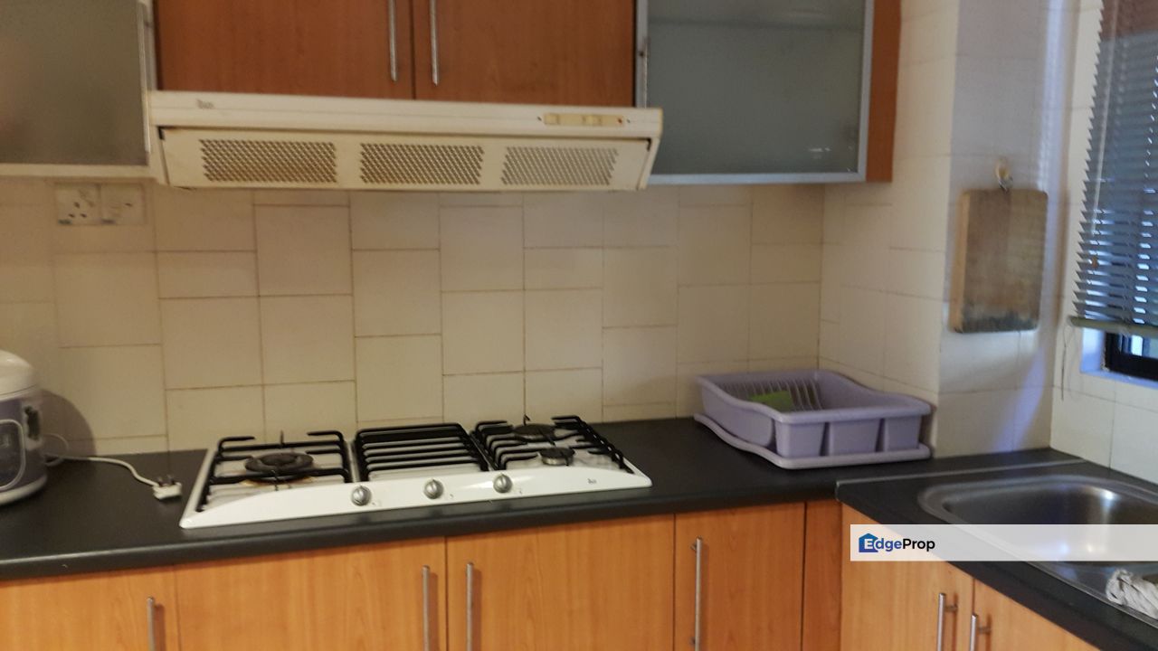 Grace Garden duplex  Jalan Pantai Sembulan ground floor unit, Sabah, Kota Kinabalu