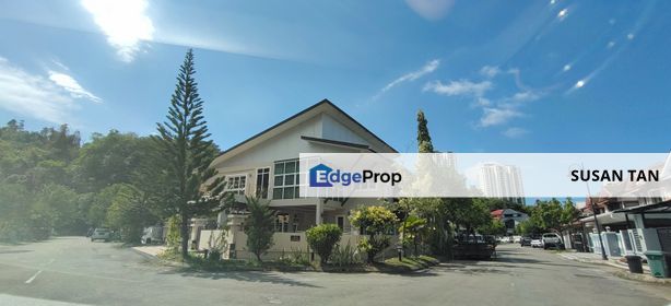 Signal Hill Park luxury bungalow & swimming pool near peak vista, Sabah, Kota Kinabalu