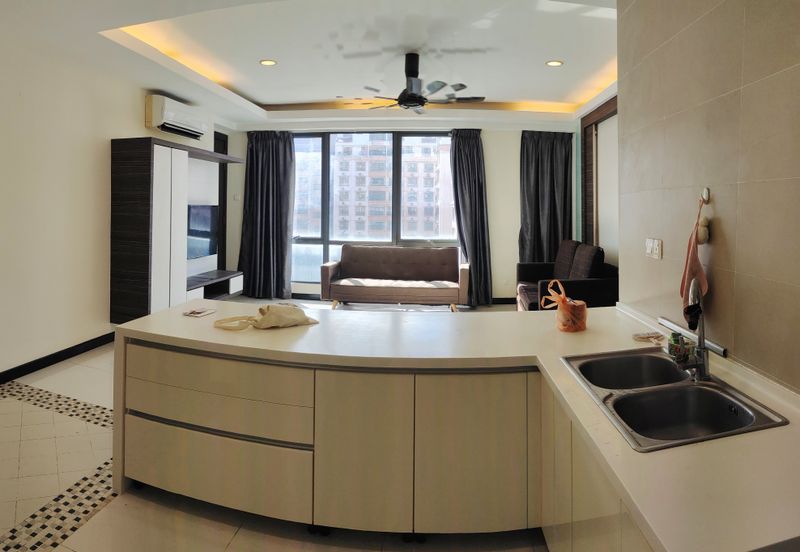 PELAGOS DESIGNER SUITES @ WATERFRONT