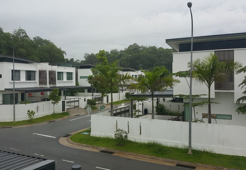 Taman Manikar Signal Hill