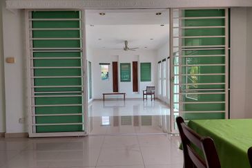 KK bungalow 6000sf 5bedrooms Taman Kiansom Height