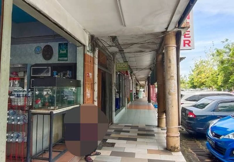 Shoplot 2storey sale Taman Indah Permai