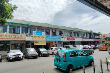 Shoplot 2storey sale Taman Indah Permai