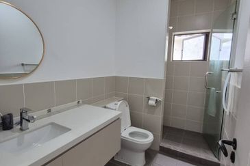 The Peak Vista (Likas)