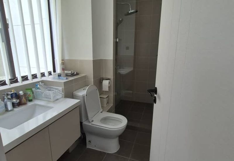 The Peak Vista (Likas)