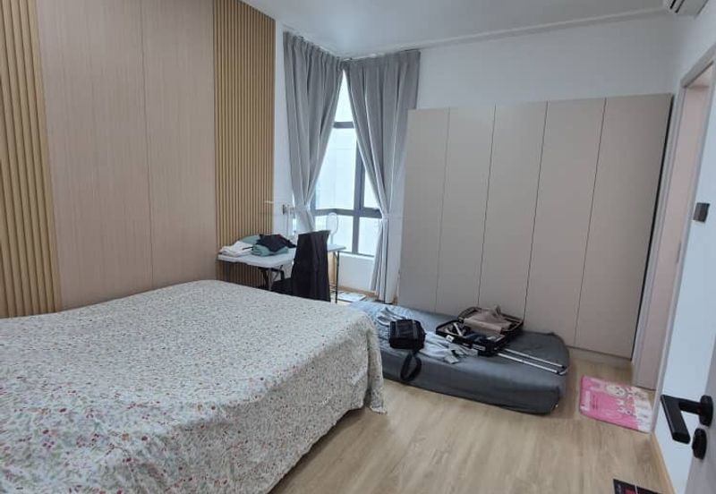 The Peak Vista (Likas)