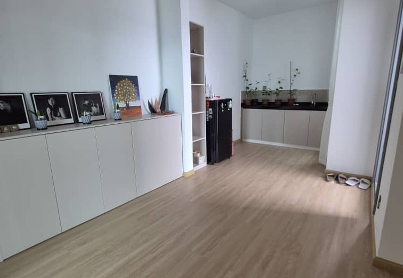 The Peak Vista (Likas)