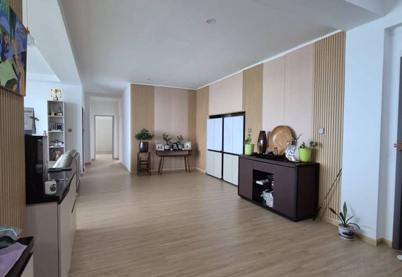 The Peak Vista (Likas)