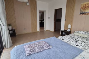 The Peak Vista (Likas)