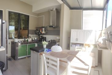 Taman Manikar Signal Hill