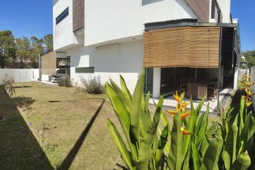 Taman Manikar Signal Hill