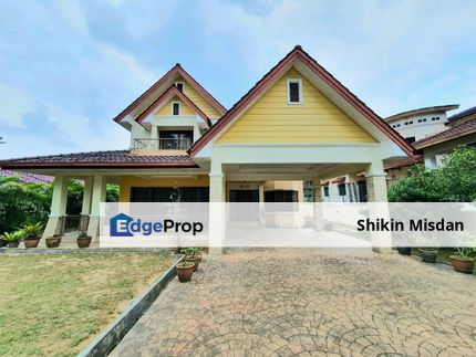 BEAUTIFUL 2 Storey Bungalow Saujana Impian Golf & Country Club Kajang, Selangor, Kajang