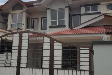 Jalan Kerongsang 6 Bandar Puteri Klang for sale