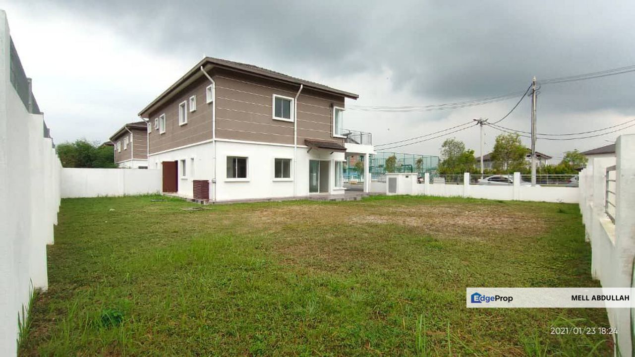 Taman Desiran Bayu semi-D for sale, Selangor, Puchong