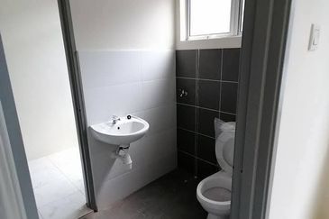 Taman Baiduri, Sabak Bernam