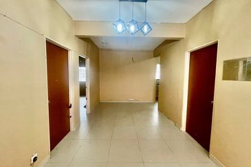 Seri Perindu Apartment