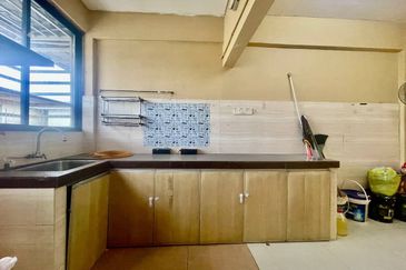 Seri Perindu Apartment