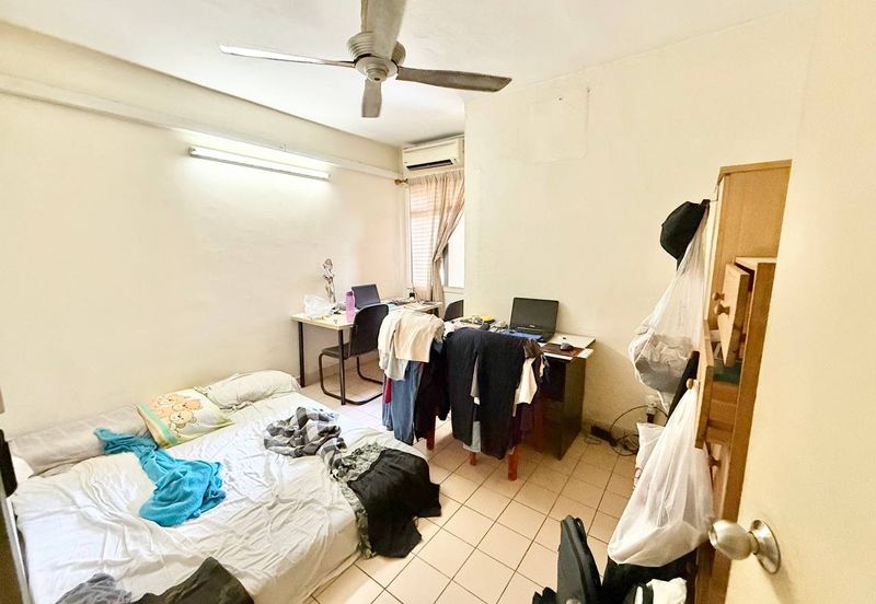 Perdana Exclusive Condominium