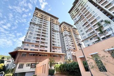 Perdana Exclusive Condominium