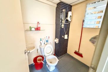 Perdana Exclusive Condominium