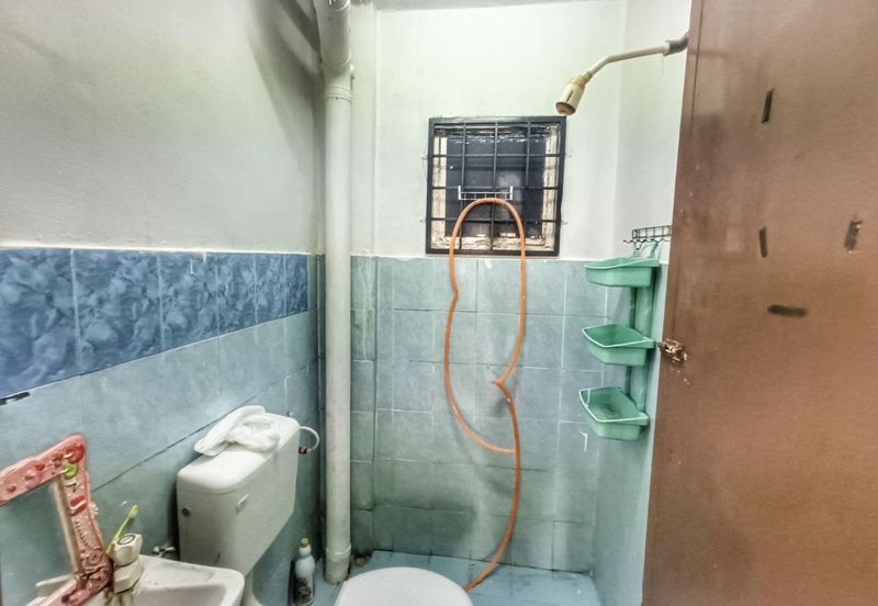 Residensi Warnasari 3