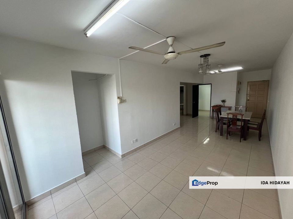 Aliran Damai Cheras Apartment With 2 Parking Well Maitained For Sale, Kuala Lumpur, Cheras