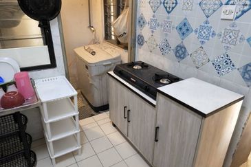 Pangsapuri Lagoon Perdana