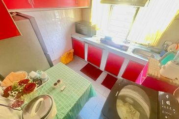 Flat PKNS AU3 (Blok 1 - 6)