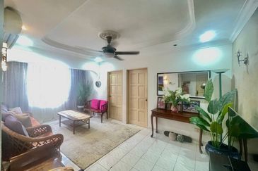 Flat PKNS AU3 (Blok 1 - 6)