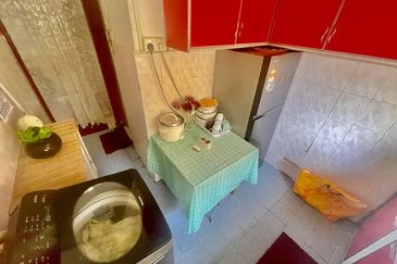 Flat PKNS AU3 (Blok 1 - 6)