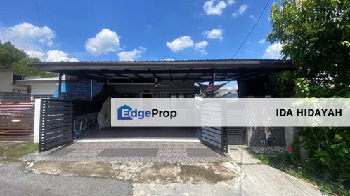 Selayang Mutiara Batu Caves Single Storey Semi D Renovated For Sale, Selangor, Selayang