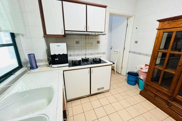 Corinthian Condominium