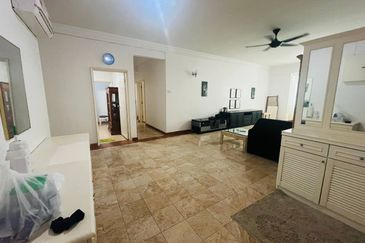 Corinthian Condominium