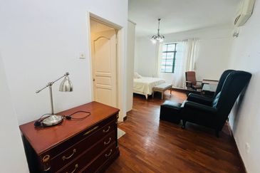 Corinthian Condominium