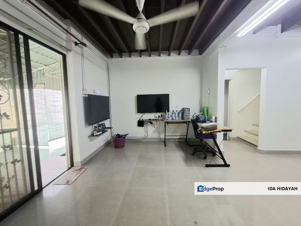 Petaling Jaya Double Storey Terrace Renovated, Selangor, Petaling Jaya